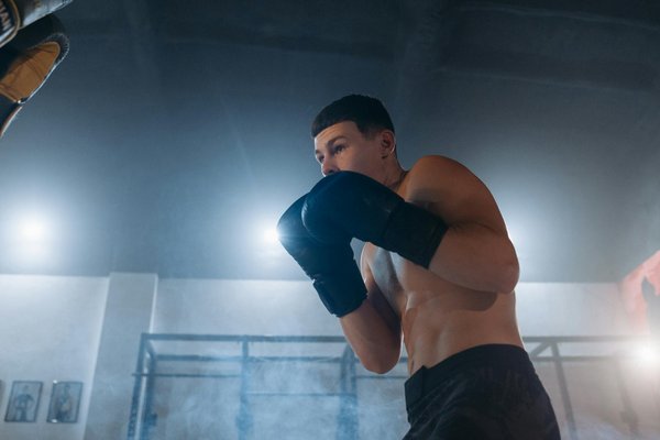 Comment améliorer la récupération musculaire grâce à la nutrition en cyclisme ?